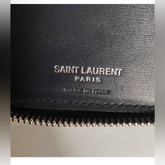 YSL SAINT LAUREN ❤️❤️ ZIP AROUND LONG WALLET BLACK WITH METAL HARDWARE YSL LOGO - Picture 4 of 15